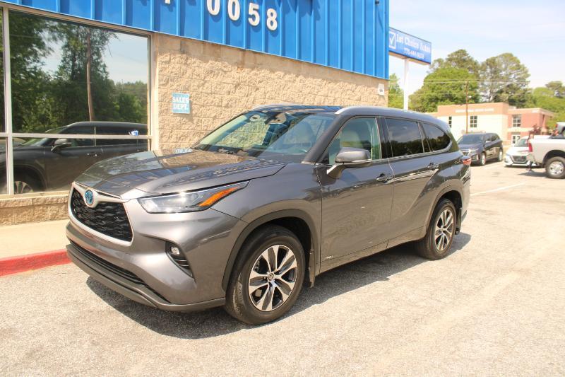 Toyota Highlander Hybrid XLE AWD (Natl) 2022