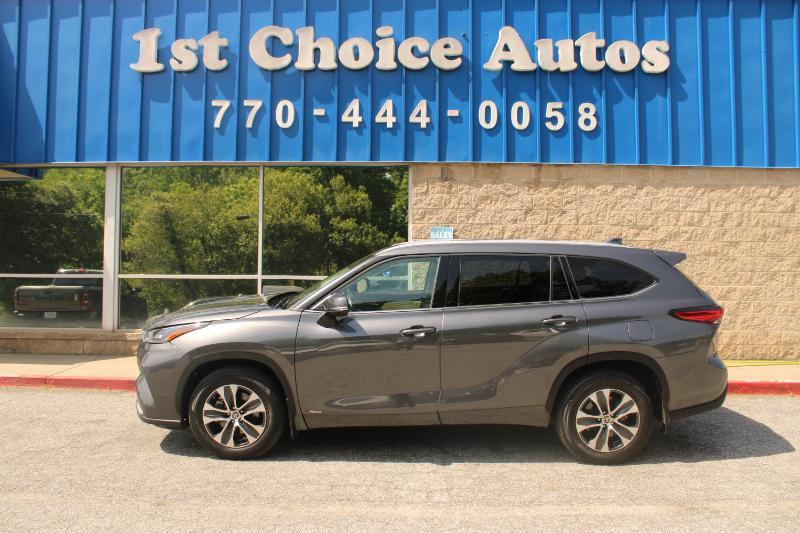 Toyota Highlander Hybrid XLE AWD (Natl) 2022