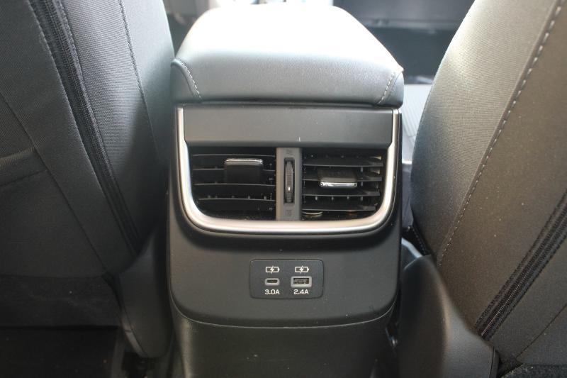 Toyota Highlander Hybrid XLE AWD (Natl) 2022