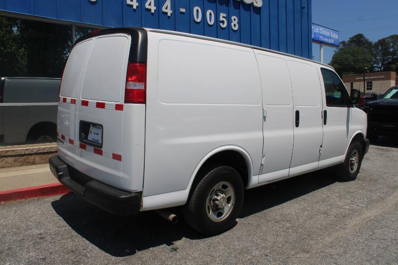 Chevrolet Express Cargo Van RWD 2500 135" 2021