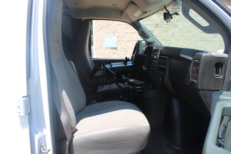 Chevrolet Express Cargo Van RWD 2500 135" 2021