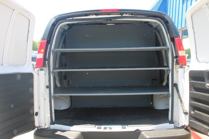Chevrolet Express Cargo Van RWD 2500 135" 2021