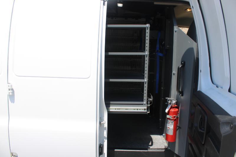 Chevrolet Express Cargo Van RWD 2500 135" 2021