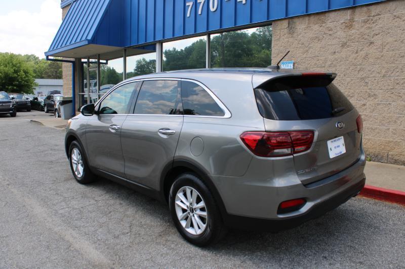 Kia Sorento L FWD 2019