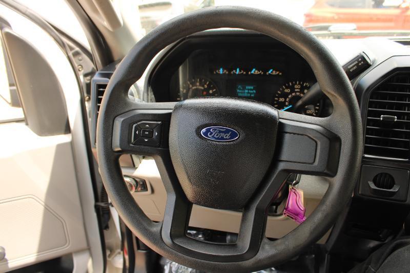 Ford F-150 2WD SuperCab 145" XLT 2016