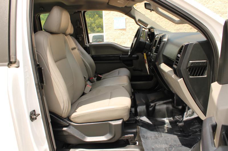 Ford F-150 2WD SuperCab 145" XLT 2016