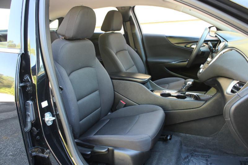 Chevrolet Malibu 4dr Sdn LT 2022