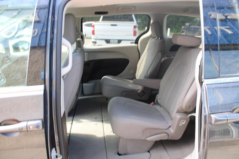 Chrysler Voyager LX FWD 2020