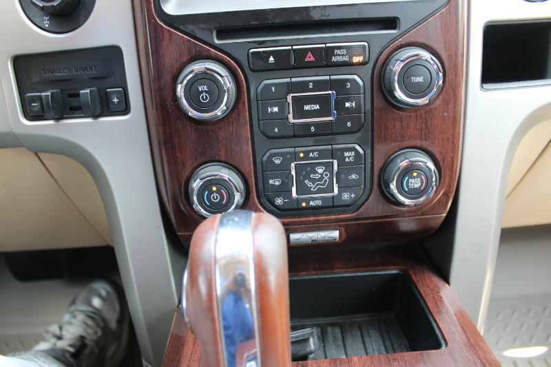 Ford F-150 4WD SuperCrew 145" King Ranch 2014