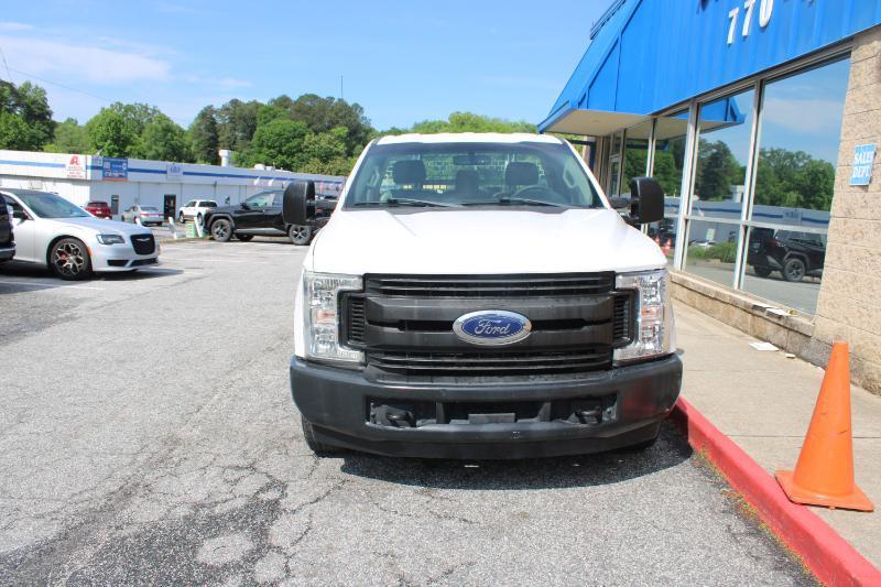 Ford Super Duty F-250 SRW XLT 2WD Reg Cab 8' Box 2019