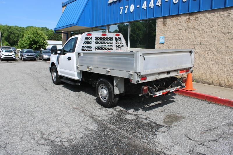 Ford Super Duty F-250 SRW XLT 2WD Reg Cab 8' Box 2019