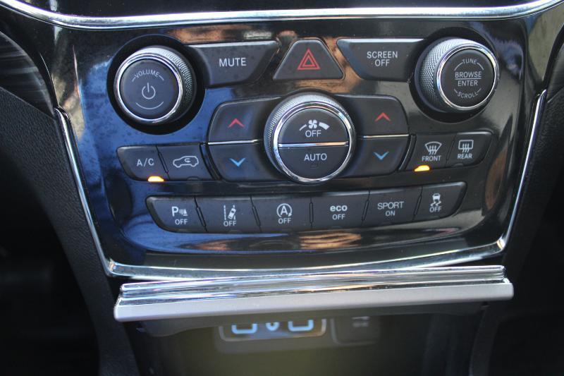 Jeep Grand Cherokee Laredo X 4x2 2021