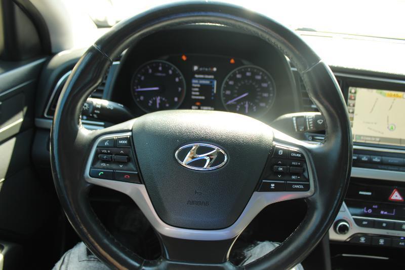 Hyundai Elantra Limited 2.0L Auto (Ulsan) 2017