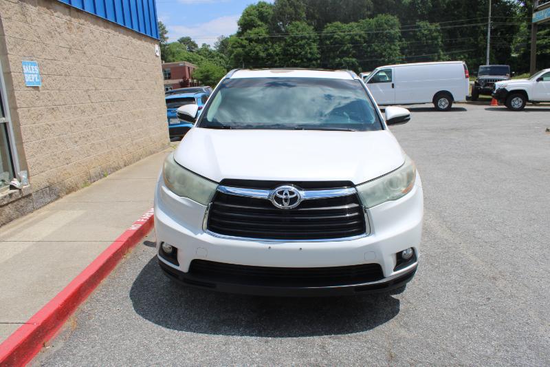 Toyota Highlander FWD 4dr V6 XLE (Natl) 2015
