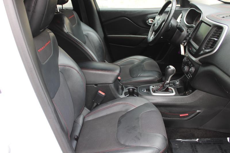 Jeep Cherokee 4WD 4dr Trailhawk 2015