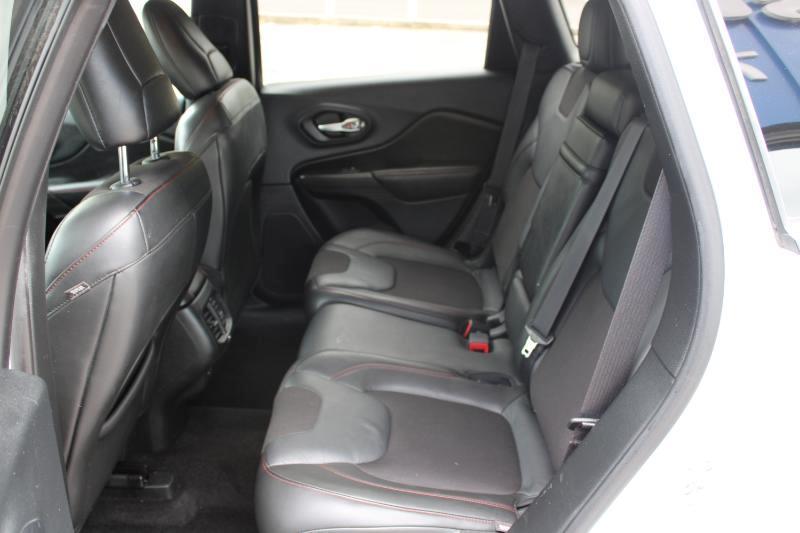 Jeep Cherokee 4WD 4dr Trailhawk 2015