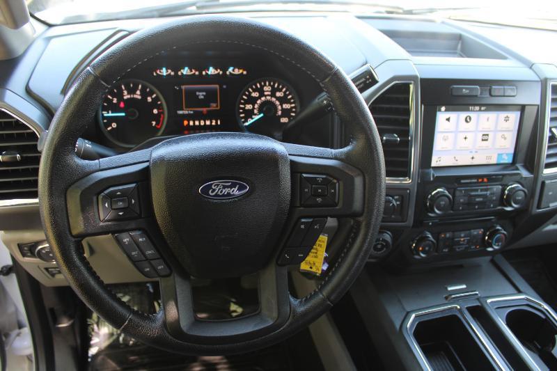 Ford F-150 2WD SuperCab 145" XLT 2016