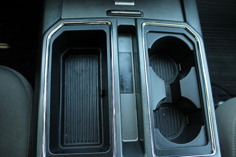 Ford F-150 2WD SuperCab 145" XLT 2016