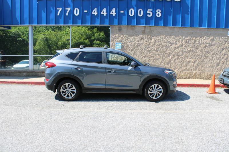 Hyundai Tucson FWD 4dr SE 2016