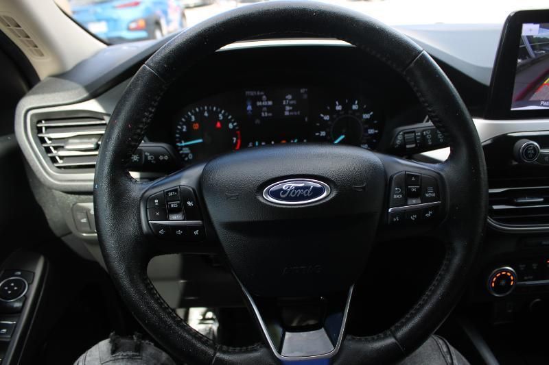 Ford Escape SEL FWD 2020
