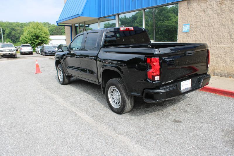 Chevrolet Colorado 2WD Crew Cab WT 2023