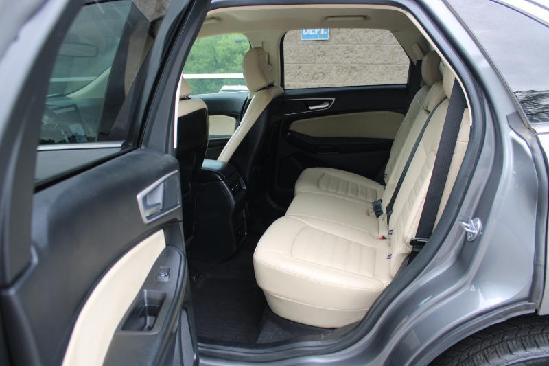 Ford Edge SEL AWD 2023