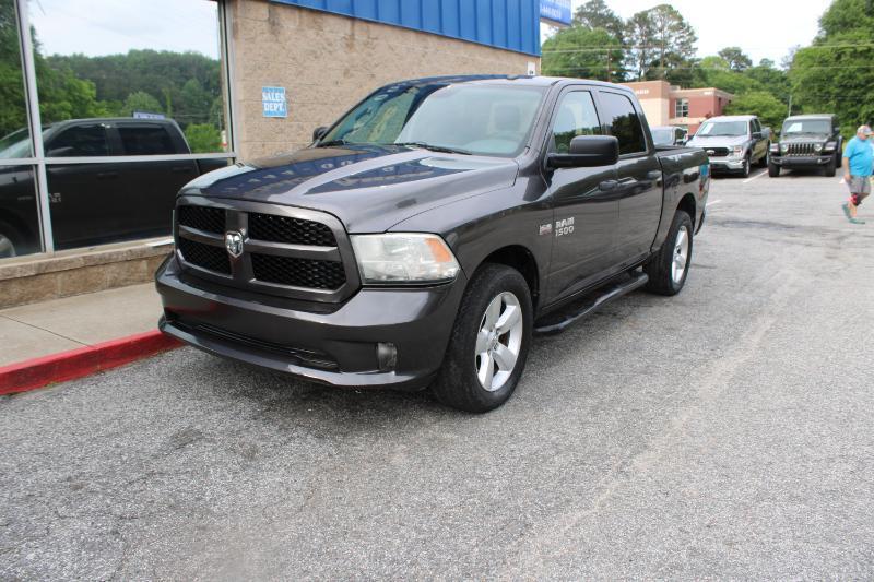 RAM 1500 2WD Crew Cab 140.5" Tradesman 2016