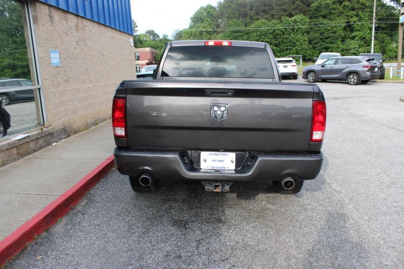 RAM 1500 2WD Crew Cab 140.5" Tradesman 2016