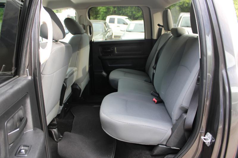 RAM 1500 2WD Crew Cab 140.5" Tradesman 2016