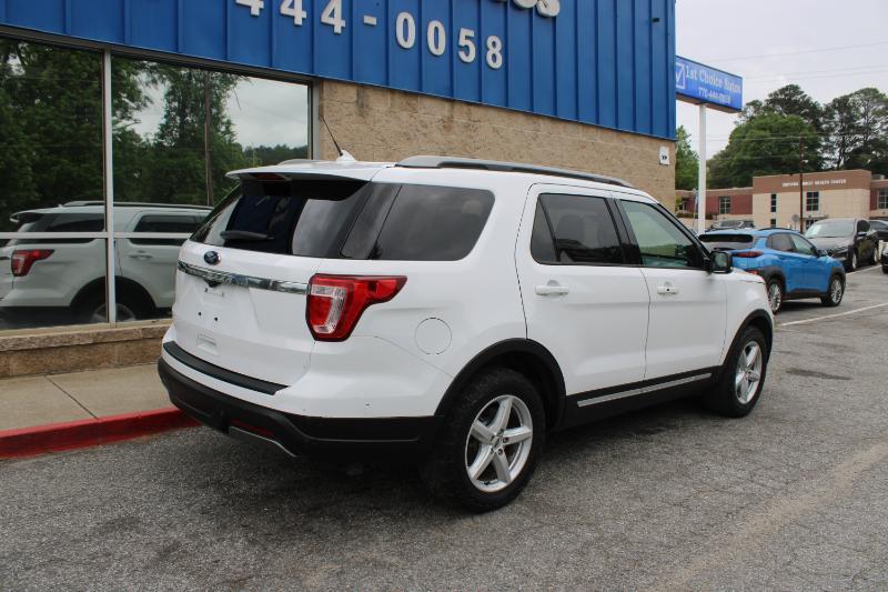 Ford Explorer XLT FWD 2019