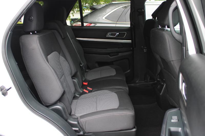 Ford Explorer XLT FWD 2019