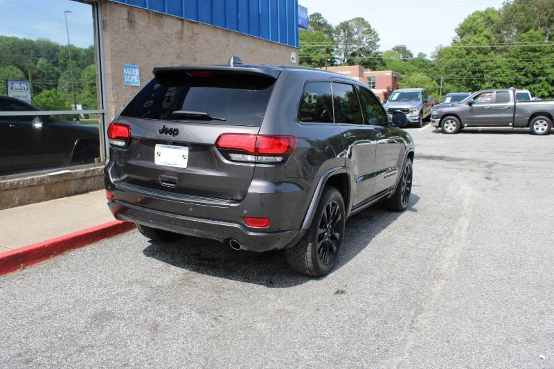 Jeep Grand Cherokee Laredo X 4x2 2021