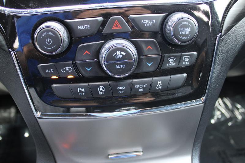 Jeep Grand Cherokee Laredo X 4x2 2021
