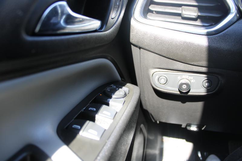 Chevrolet Equinox FWD 4dr LT w/1LT 2021