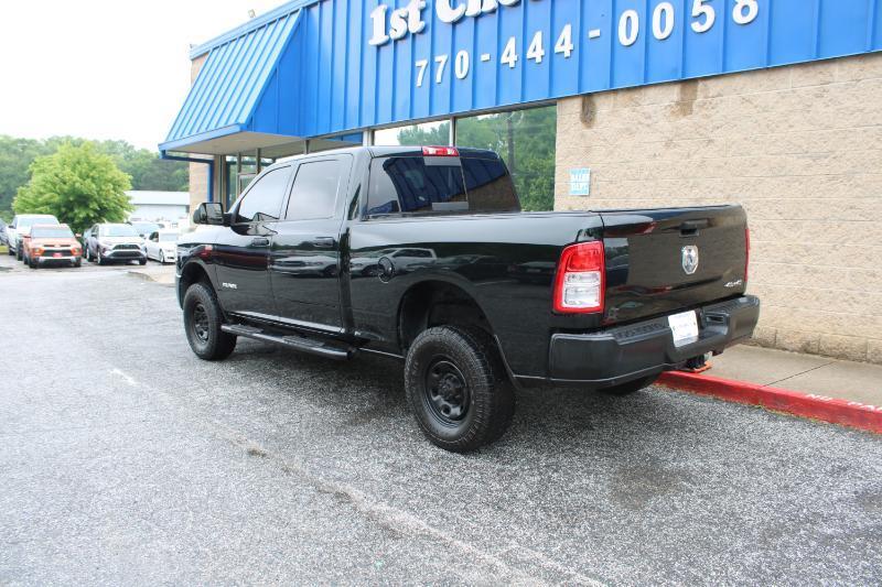 RAM 2500 Tradesman 4x4 Crew Cab 6'4" Box 2019