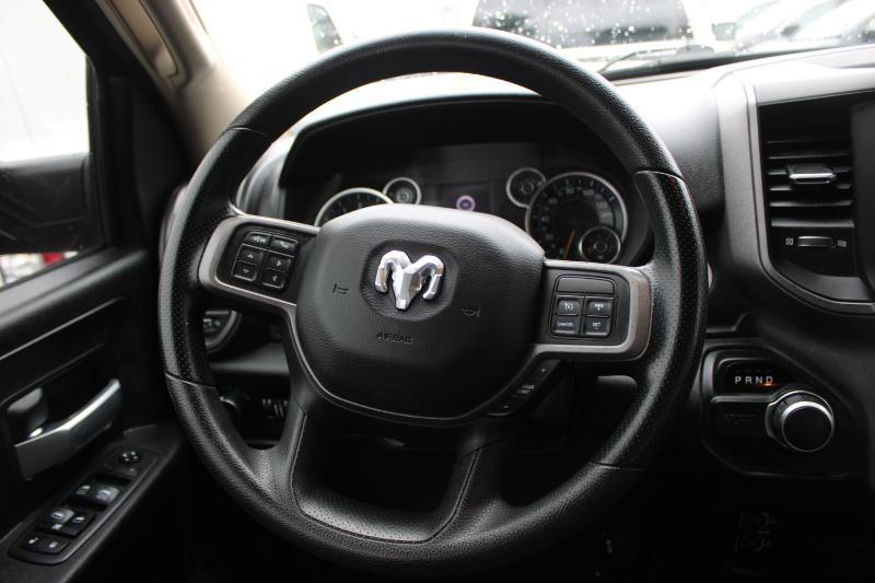 RAM 2500 Tradesman 4x4 Crew Cab 6'4" Box 2019