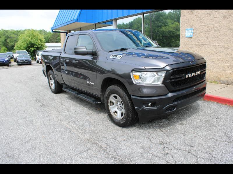 RAM 1500 Tradesman 4x4 Quad Cab 6'4" Box 2021