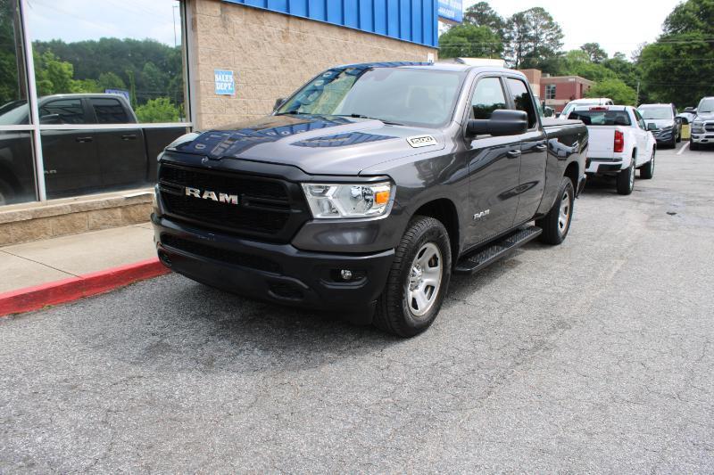 RAM 1500 Tradesman 4x4 Quad Cab 6'4" Box 2021