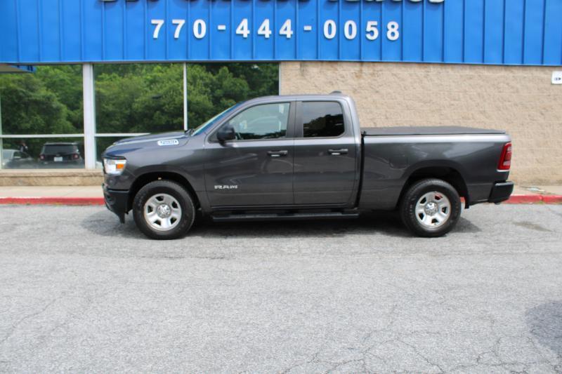 RAM 1500 Tradesman 4x4 Quad Cab 6'4" Box 2021