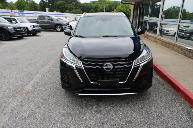 Nissan Kicks SV FWD 2022
