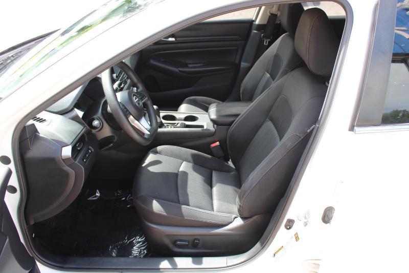 Nissan Altima 2.5 S Sedan 2021