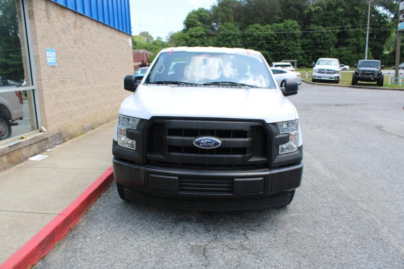 Ford F-150 XL 2WD Reg Cab 8' Box 2017