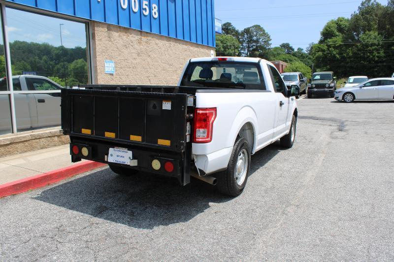 Ford F-150 XL 2WD Reg Cab 8' Box 2017