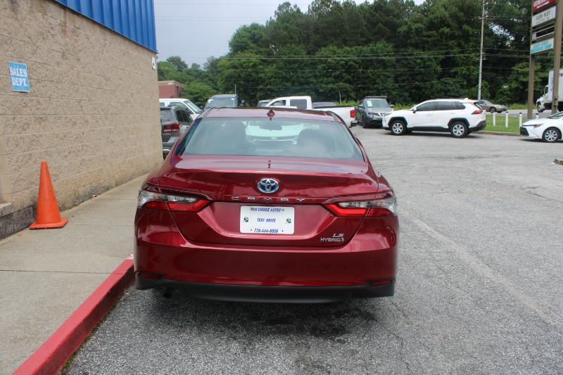 Toyota Camry Hybrid LE CVT (Natl) 2022