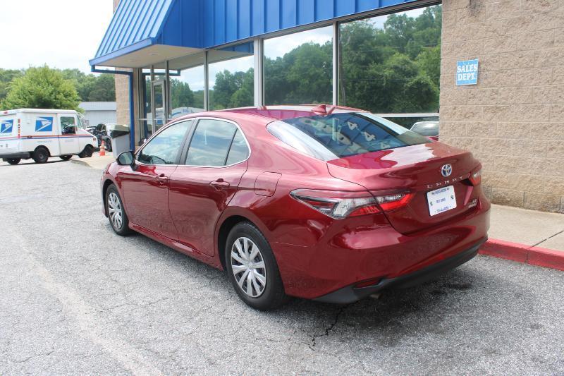 Toyota Camry Hybrid LE CVT (Natl) 2022