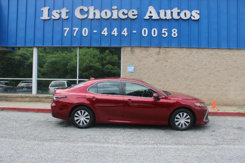 Toyota Camry Hybrid LE CVT (Natl) 2022