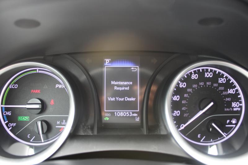 Toyota Camry Hybrid LE CVT (Natl) 2022
