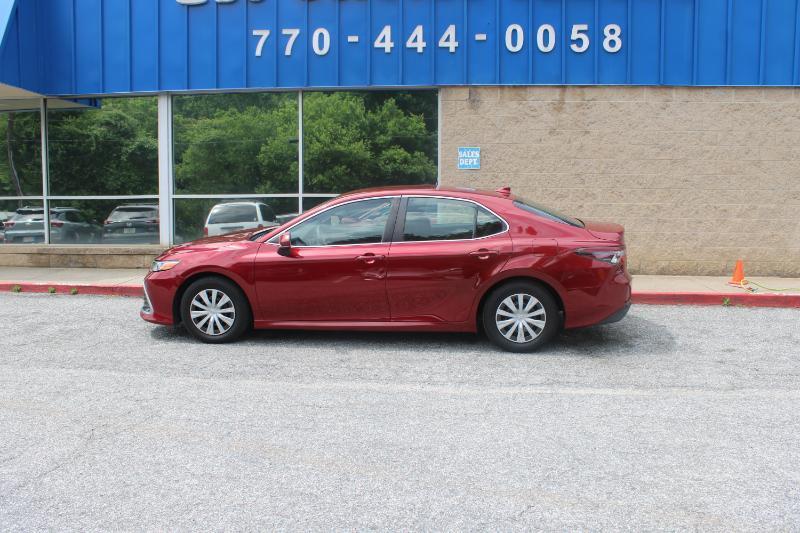 Toyota Camry Hybrid LE CVT (Natl) 2022