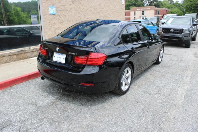 BMW 3 Series 4dr Sdn 320i xDrive AWD 2014