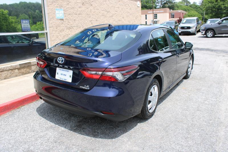 Toyota Camry Hybrid LE CVT (Natl) 2022